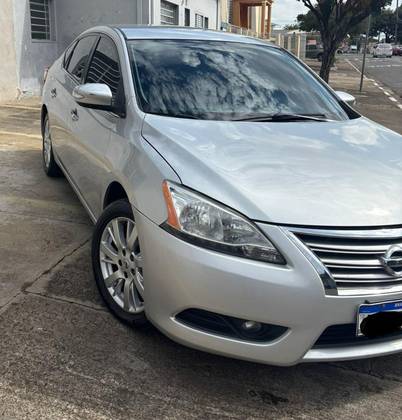 NISSAN SENTRA 2.0 SL 16V FLEX 4P AUTOMÁTICO NISSAN SENTRA 2.0 SL 16V FLEX 4P AUTOMÁTICO